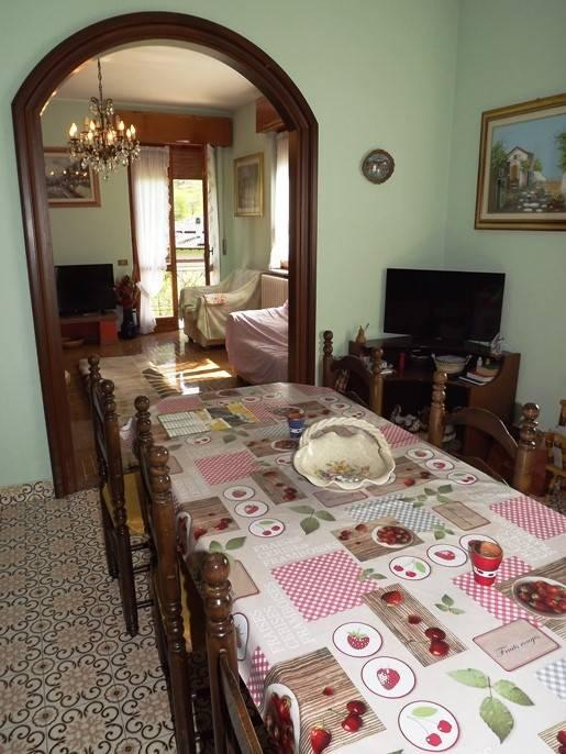 Appartamento, Val Brembilla — foto 2 di 5