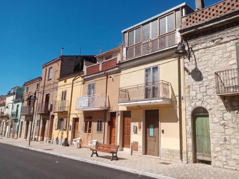 Casa indipendente in Viale S. Francesco 58, Toro — foto 2 di 5