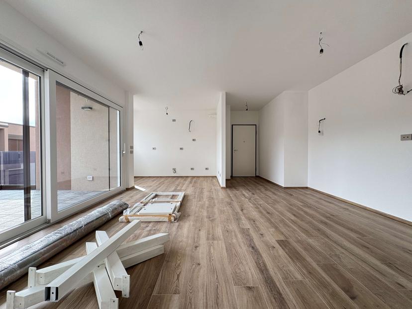 Trilocale in Via dei Mille, Montano Lucino — foto 4 di 5