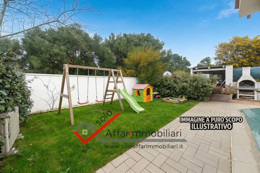 Villa plurifamiliare in Via del Tritone 12, Olbia