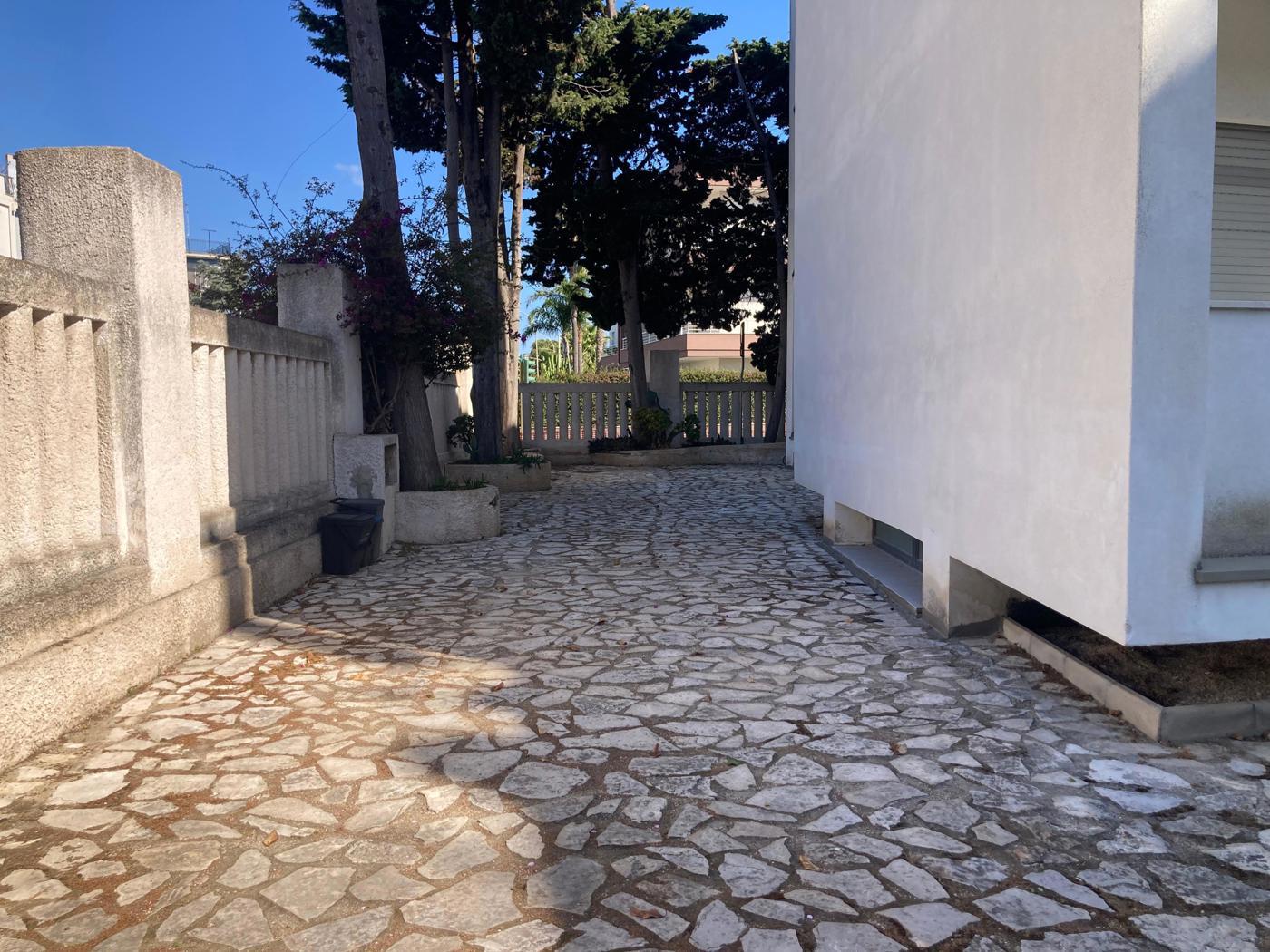 Quadrilocale in Via Umberto Maddalena 52, Brindisi