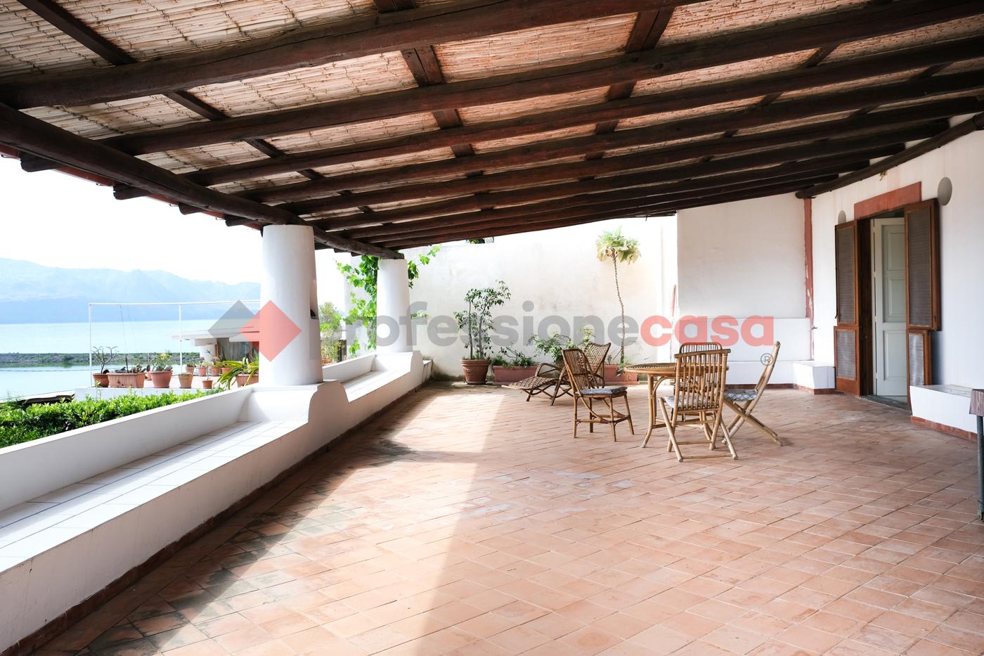 Villa in Via Vittorio Alfieri 26, Santa Marina Salina