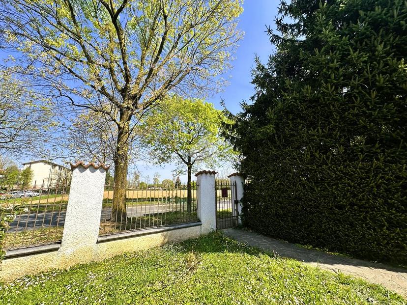 Villa in Via Donizetti Gaetano 3, Vimercate — foto 2 di 5