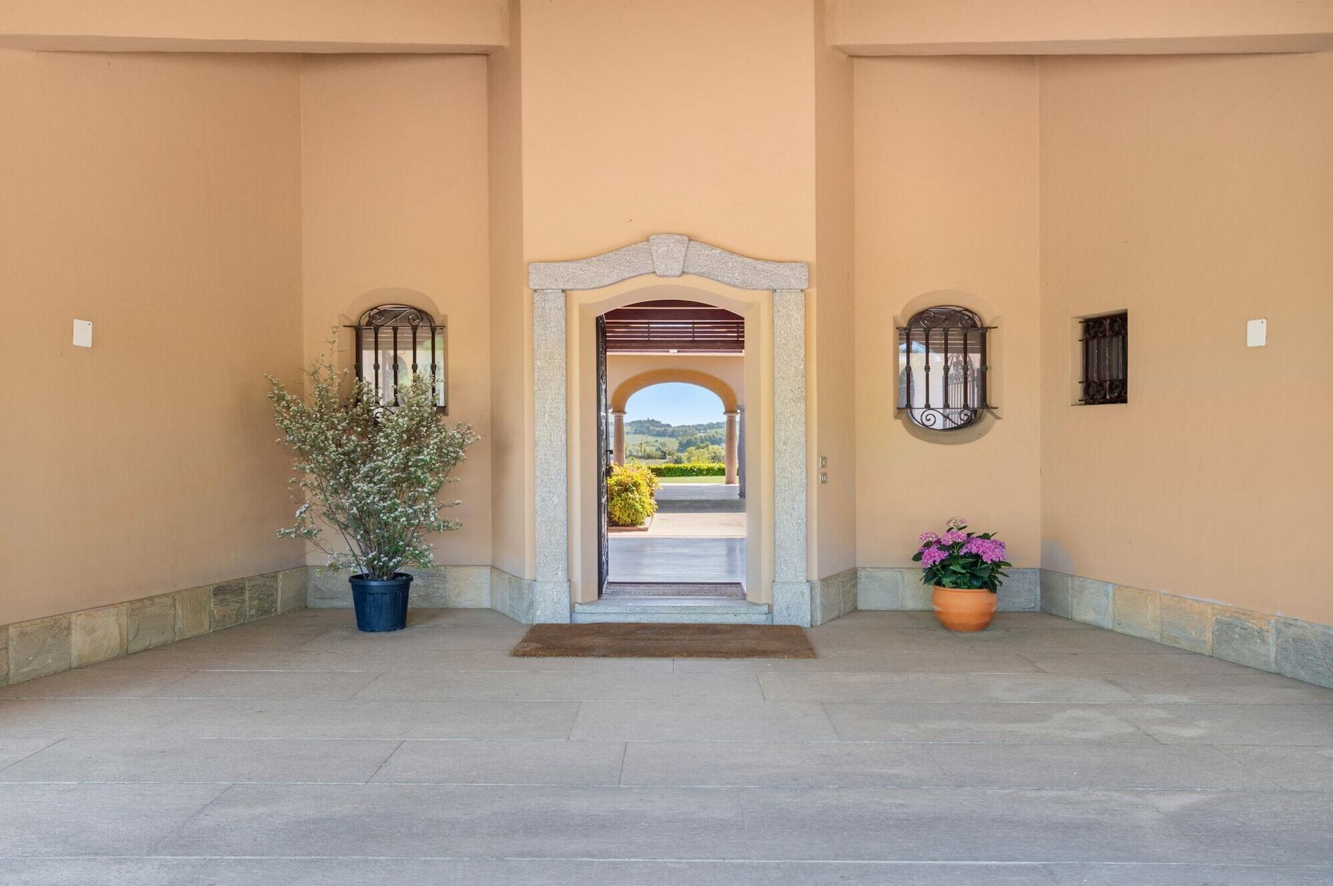 Villa unifamiliare in Strada San Giorgio Miglietta 3, Casale Monferrato
