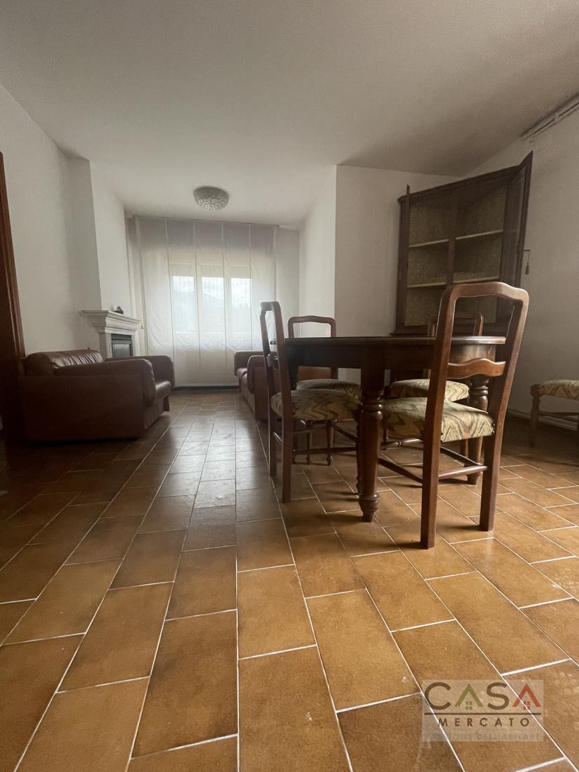 Villa a schiera in Piazza della Vittoria, Meduno — foto 2 di 5