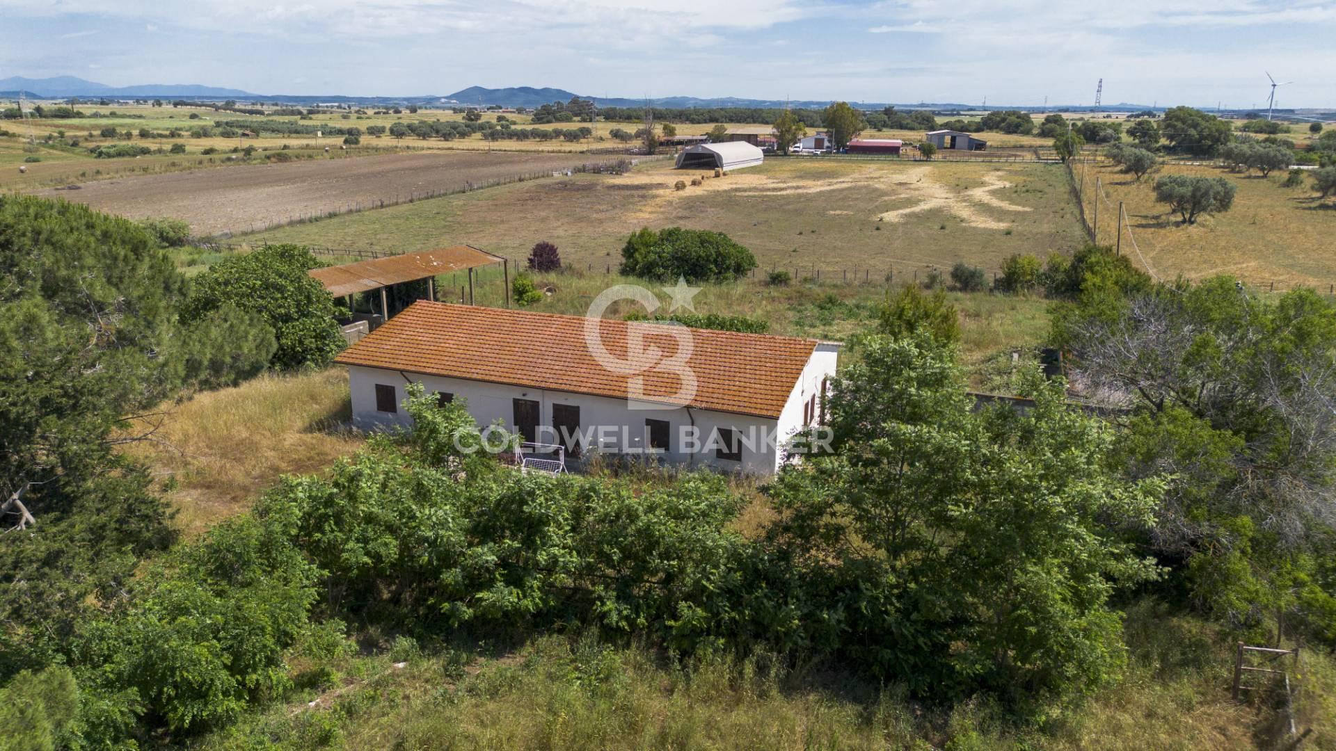 Villa in Località Campomorto, Montalto di Castro