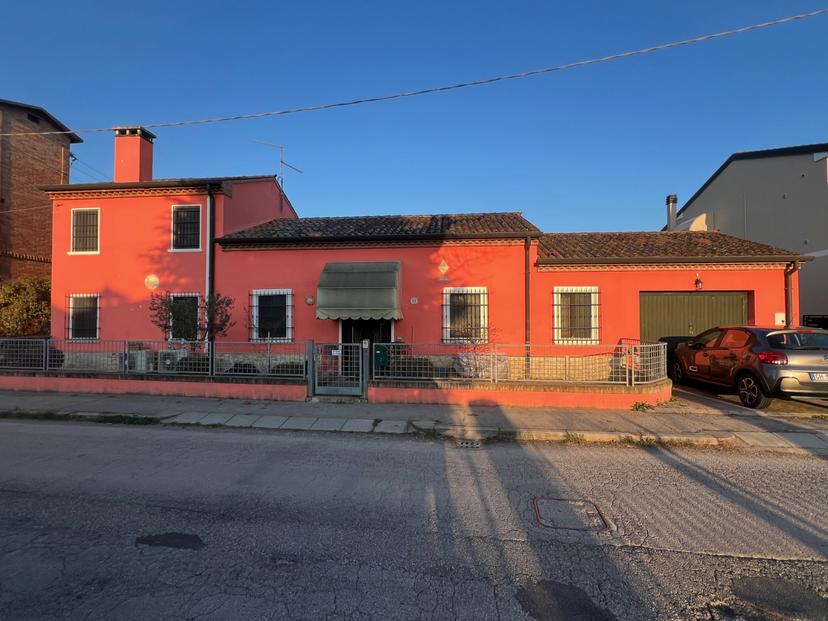 Casa indipendente in Via Teonghio, 33, Orgiano — foto 3 di 5