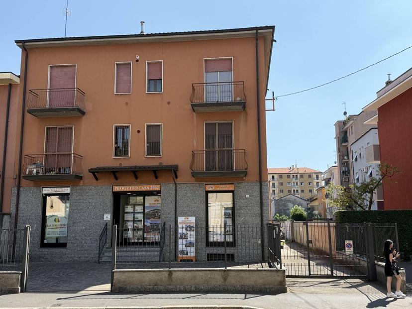 Bilocale in Viale Piave 48, Cologno Monzese — foto 3 di 5