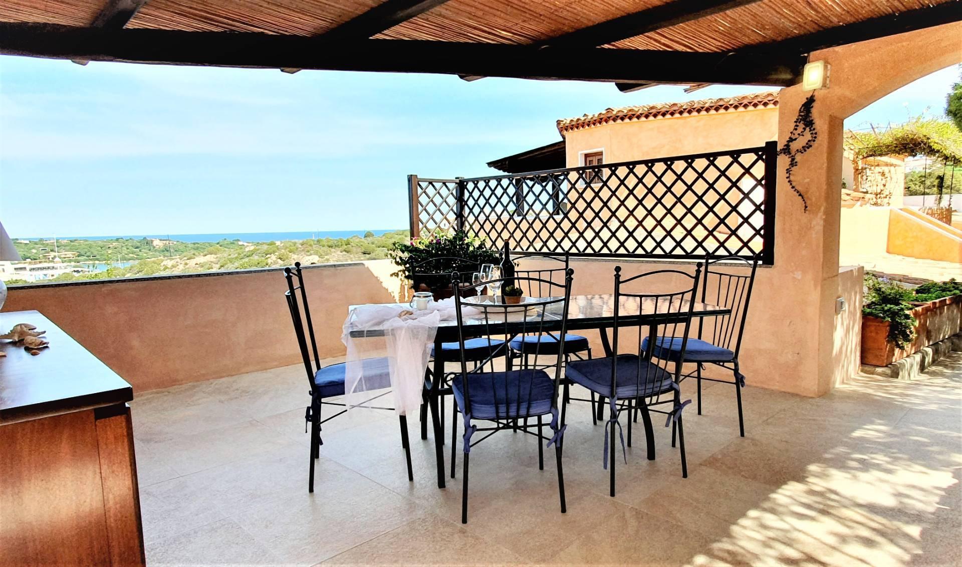Villa a schiera in Via dell'Ancora, Arzachena