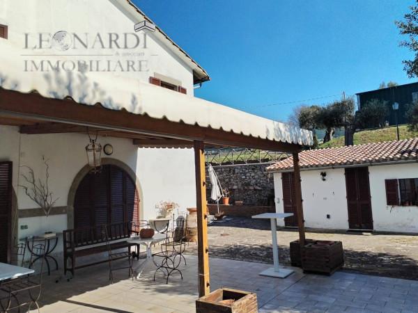 Villa plurifamiliare in Via Alcide De Gasperi, Corciano
