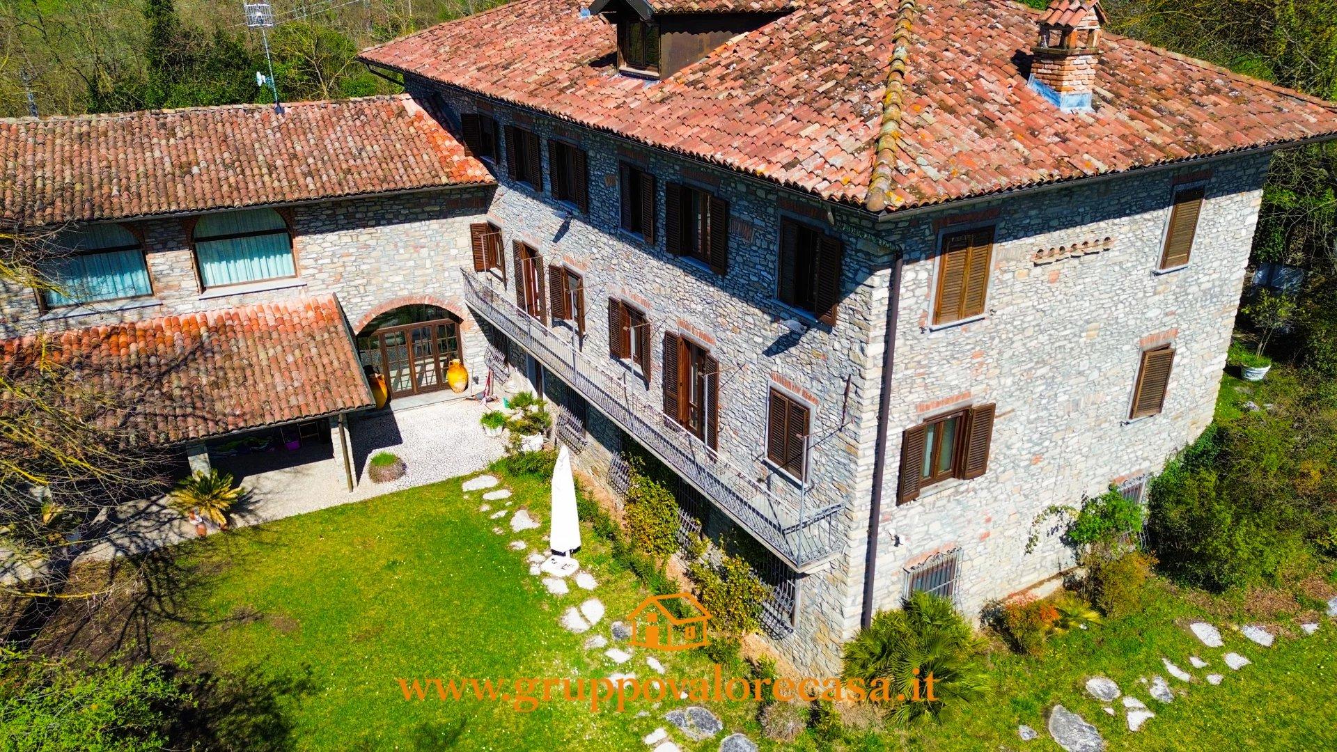 Villa, Acqui Terme