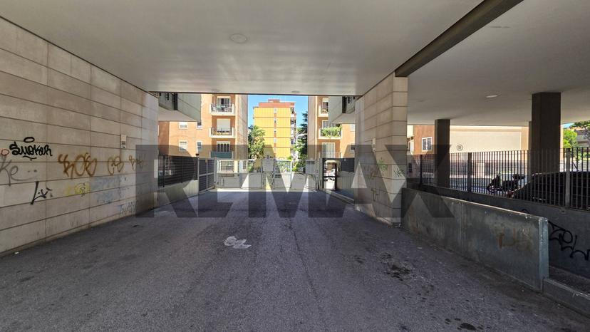 Trilocale, Bari