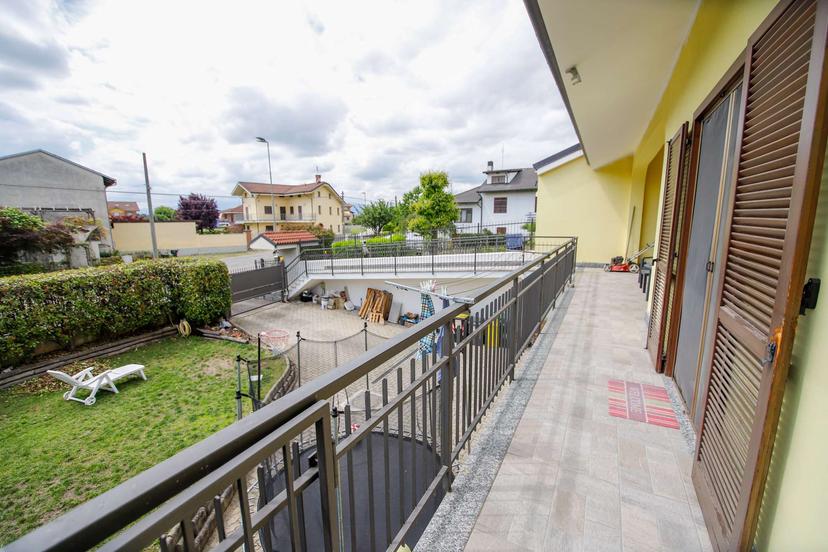 Villa bifamiliare, Foglizzo — foto 4 di 5
