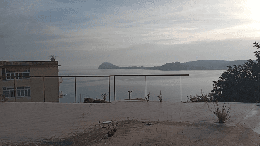 Casa indipendente in Via Virgilio, Pozzuoli — foto 2 di 5