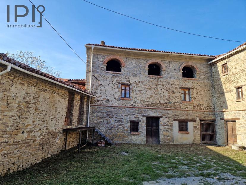 Rustico in Loc. Pagnazze, Saliceto — foto 2 di 5