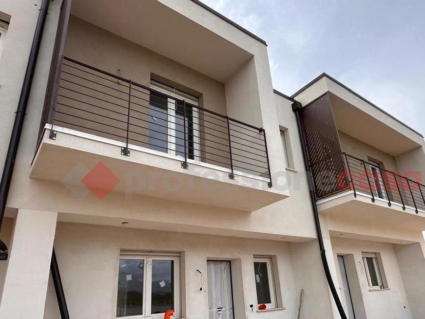 Villa bifamiliare in Via Buonarroti 1, Avezzano — foto 4 di 5