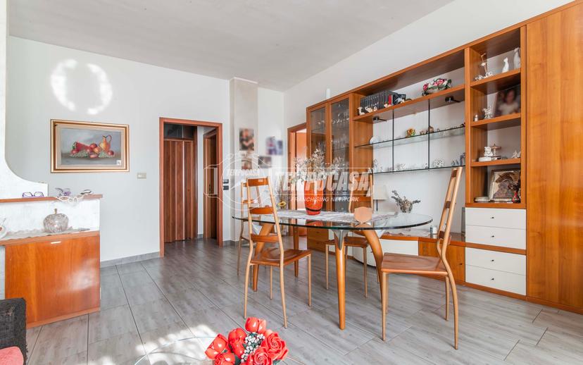 Trilocale in Via Cervino 14, Canegrate