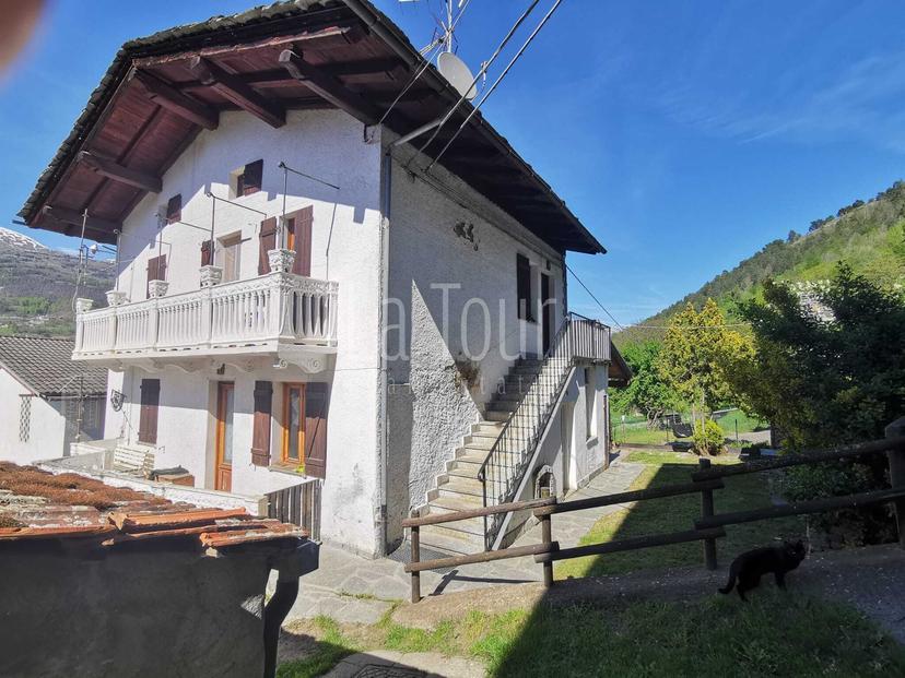 Casa indipendente in Frazione Champlong Vaillon, Villeneuve — foto 2 di 4
