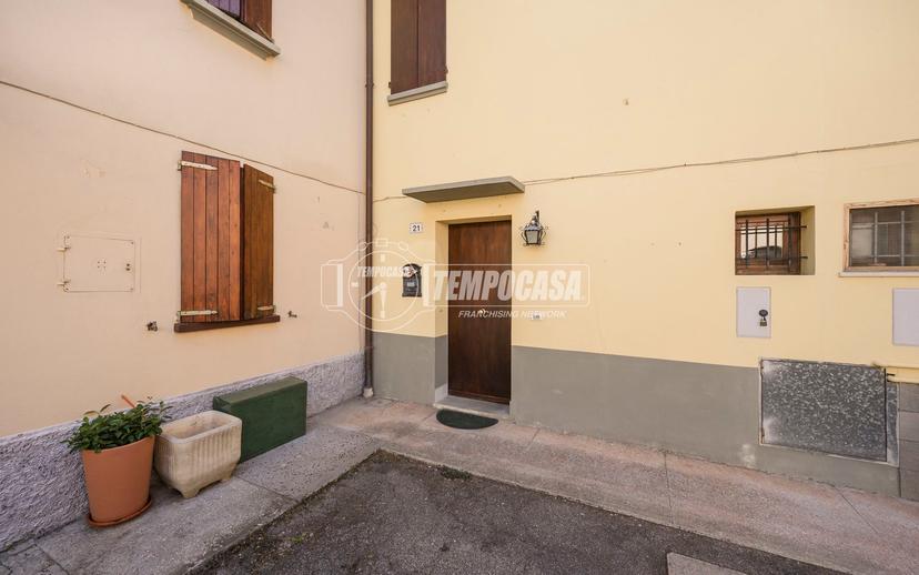 Trilocale in Via Venezia 21, Castelfranco Emilia — foto 4 di 5