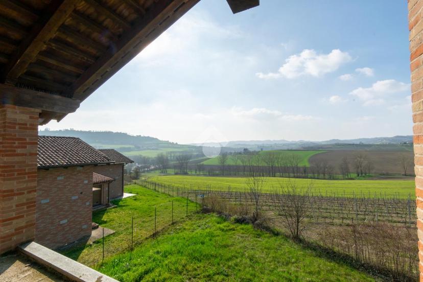 Villa in Via Santa Maria, Castelletto Merli — foto 4 di 5