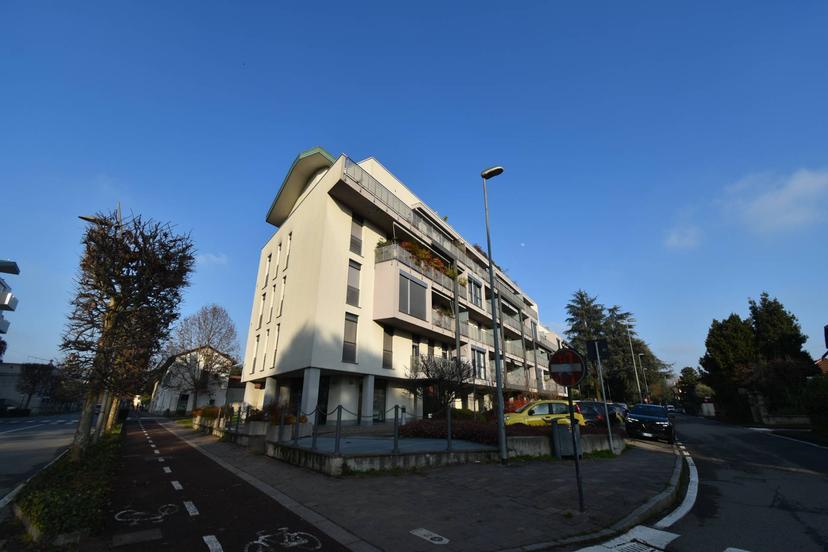 Bilocale in Via Ortigara 1, Vimercate — foto 2 di 5