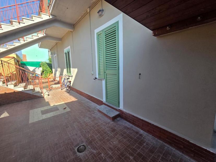 Villa quadrifamiliare, Rosignano Marittimo — foto 4 di 5