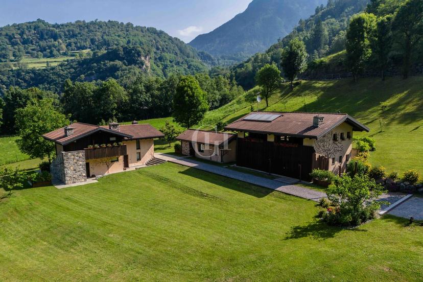 Villa unifamiliare, Bienno — foto 2 di 5