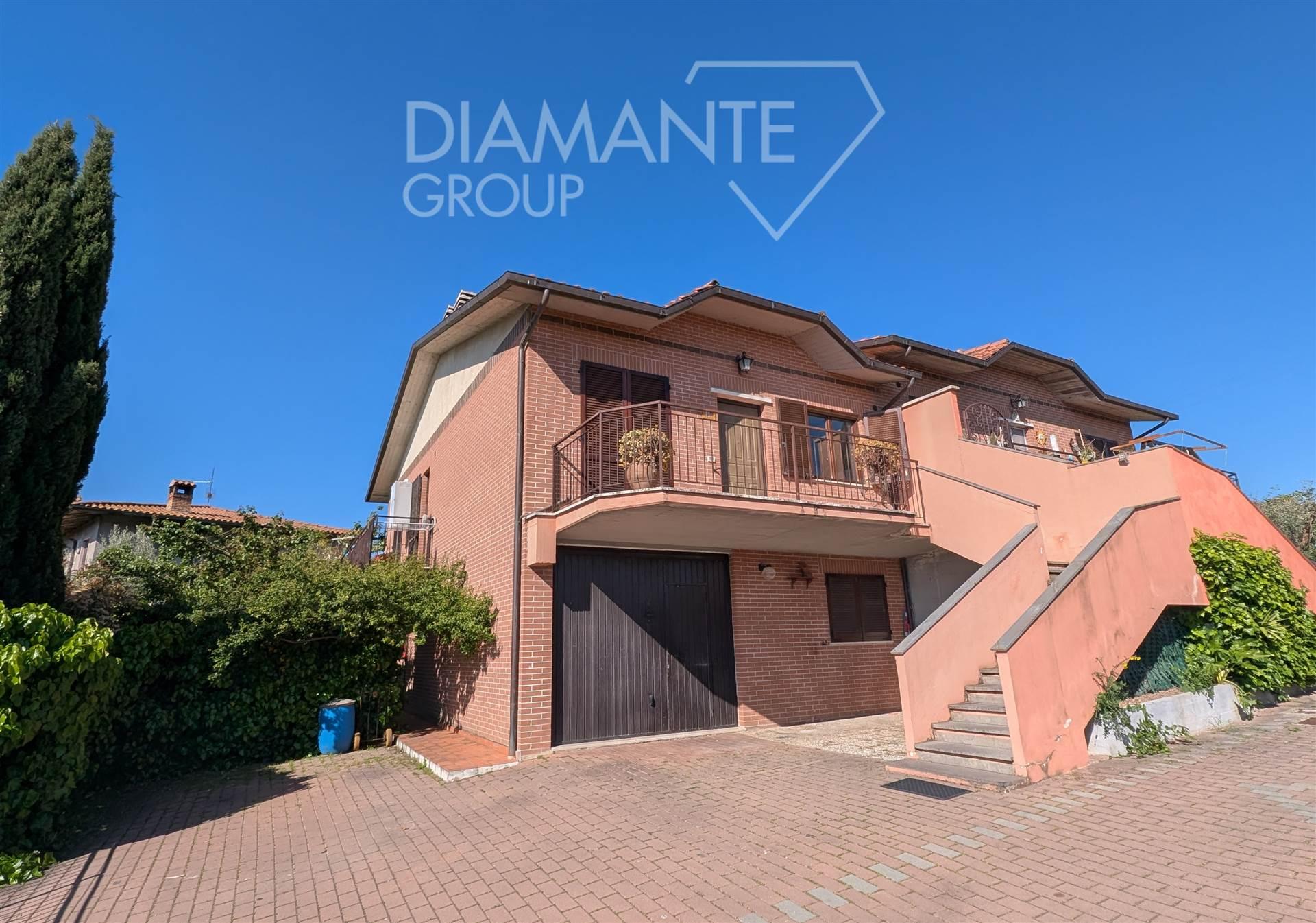 Villa a schiera, Castiglione del Lago