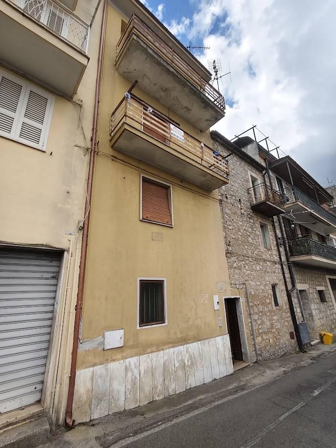 Trilocale in Via Arringo Snc, Sonnino — foto 2 di 5