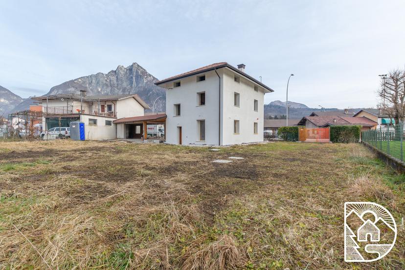 Casa indipendente in Via Dolomiti 62, Sedico — foto 2 di 5