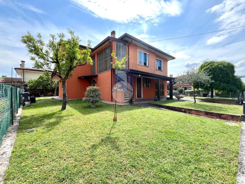 Villa in Via Sarmazza Sx, Vigonovo — foto 5 di 5