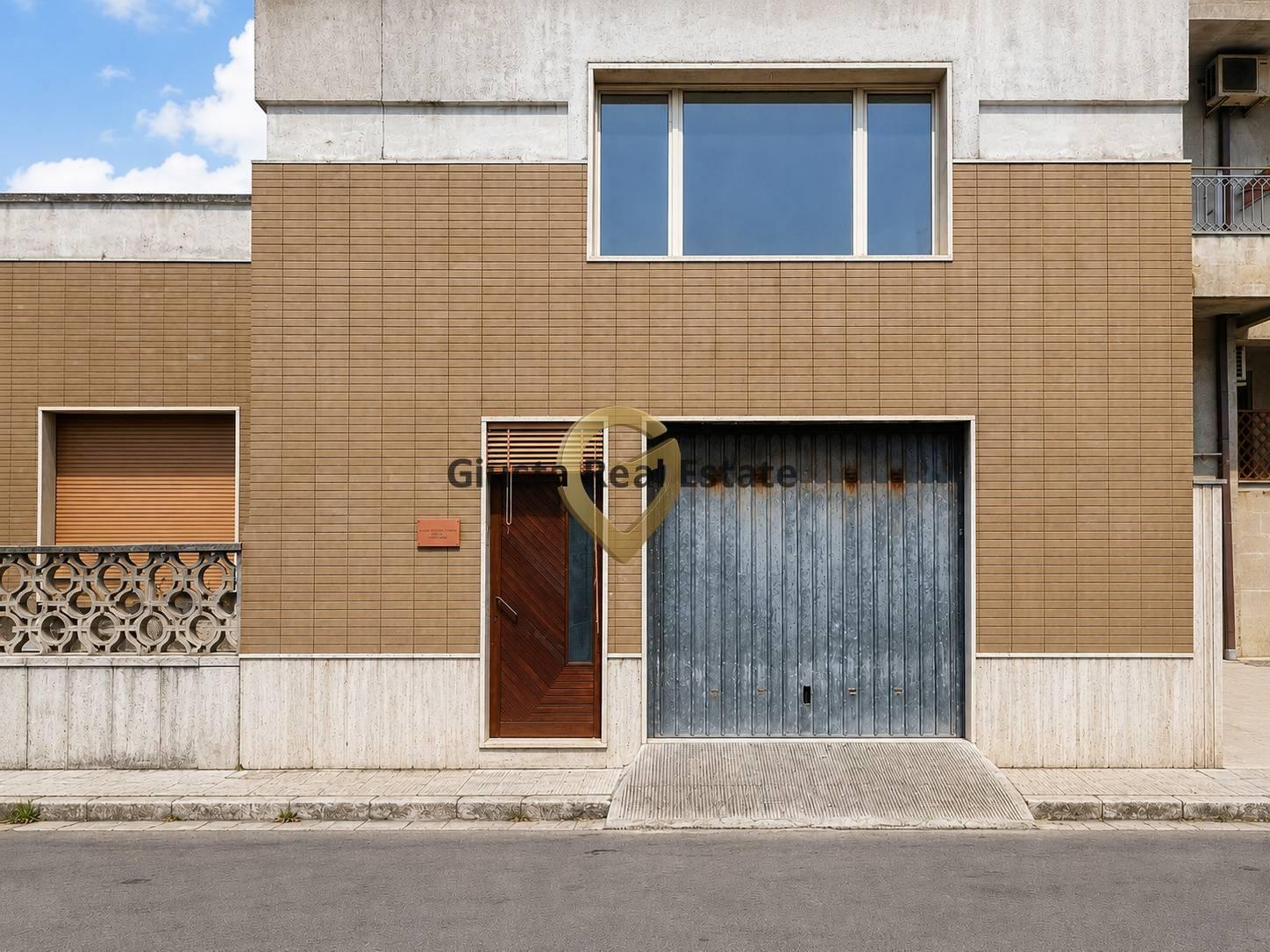 Casa indipendente in Via Massimo d'Azeglio 7, San Pancrazio Salentino