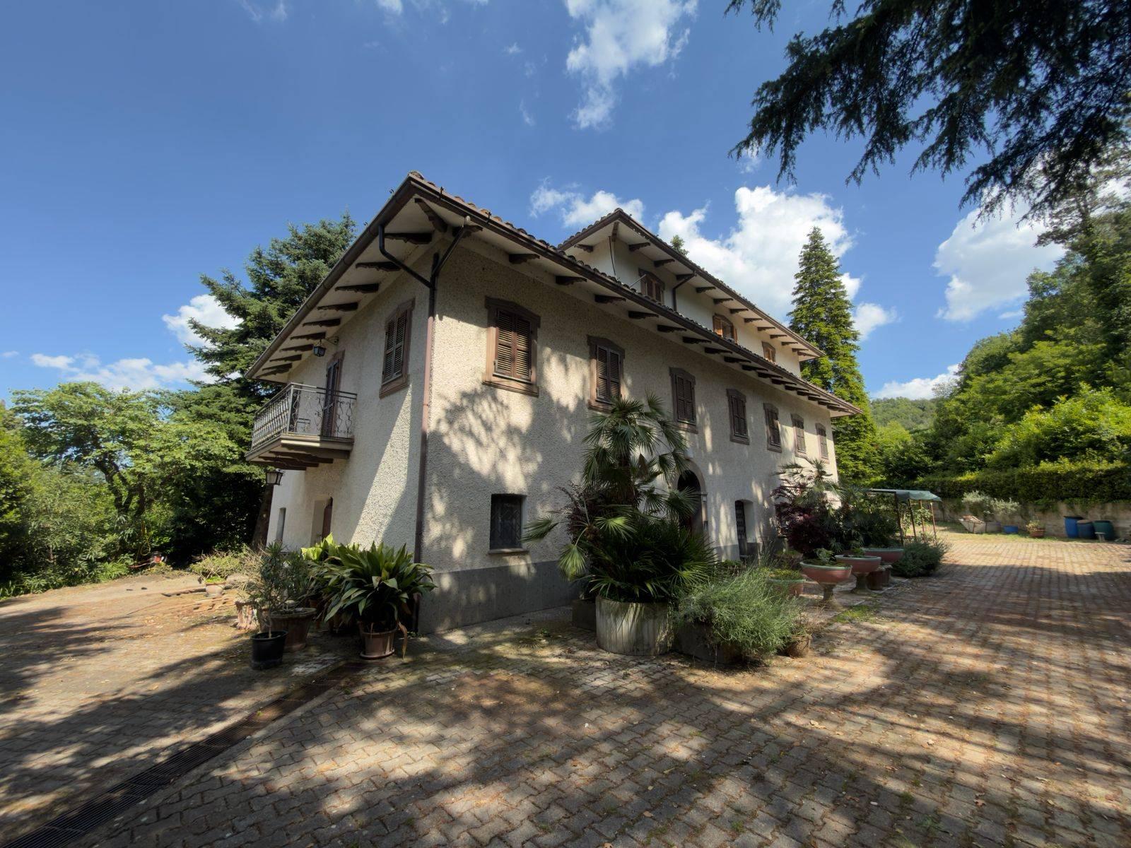 Villa in Contrada Pianibianchi 44, Tolentino