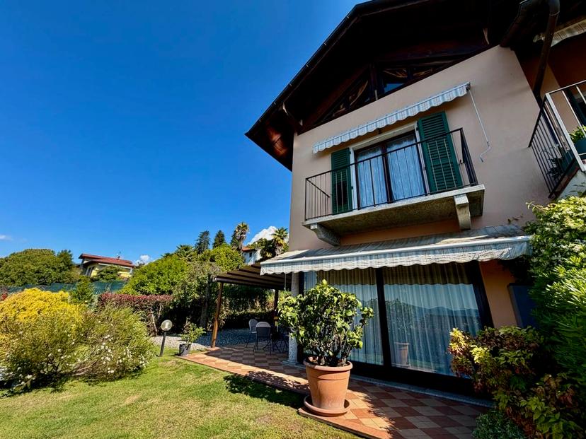Villa bifamiliare in Via Reginetta Francioli, Verbania — foto 2 di 5