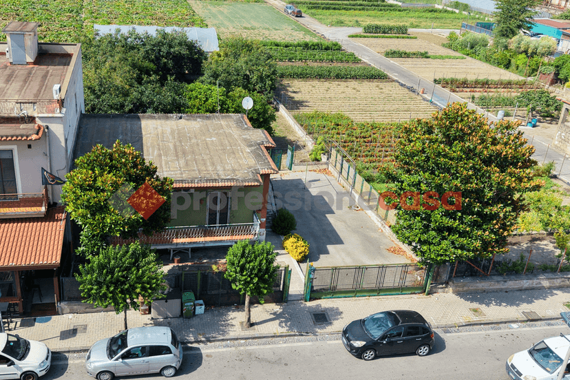 Casa indipendente in Via Dante Alighieri *, Scafati — foto 4 di 5