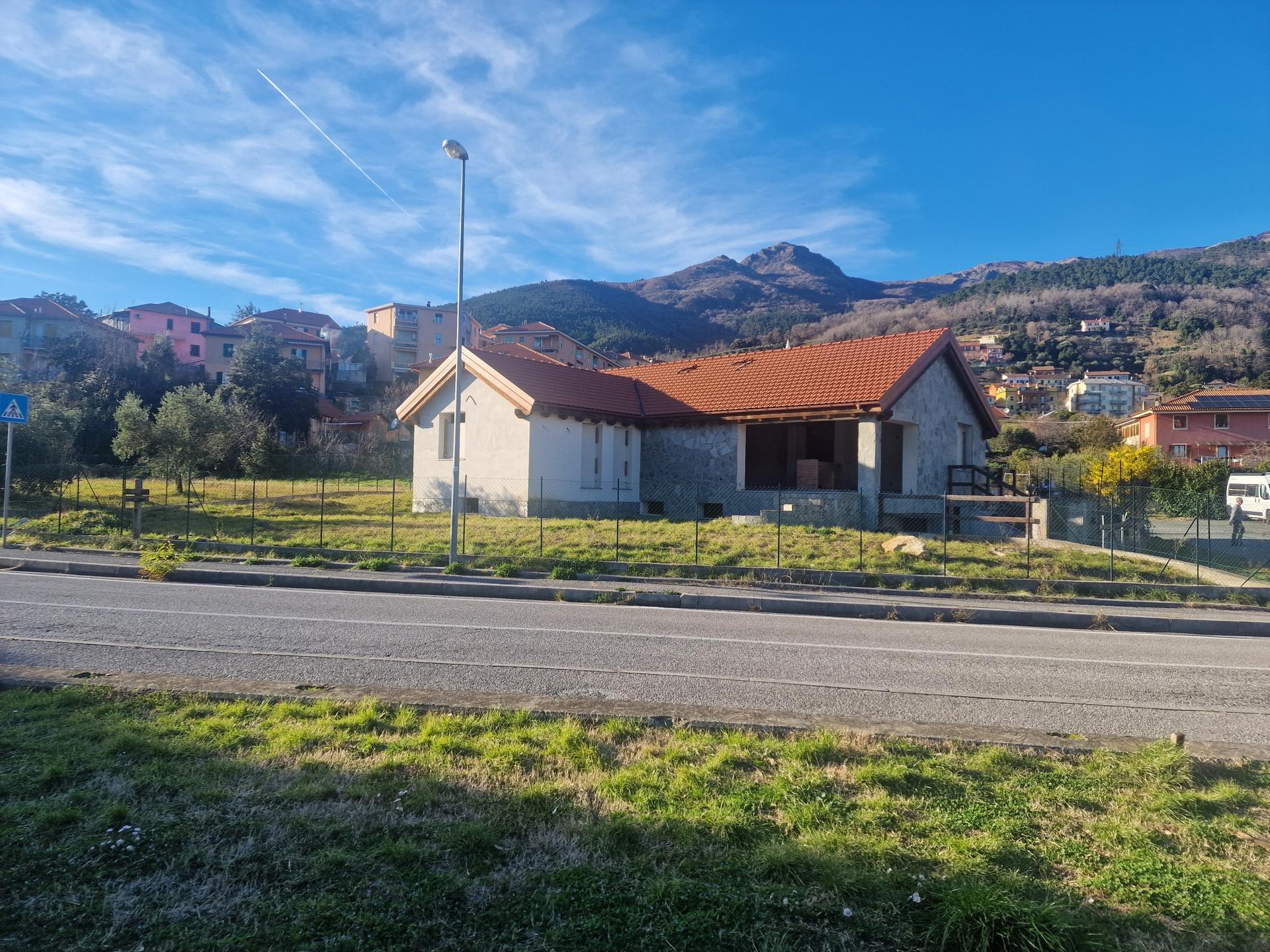 Casa indipendente in Via Giovanni Falcone 8, Cogoleto