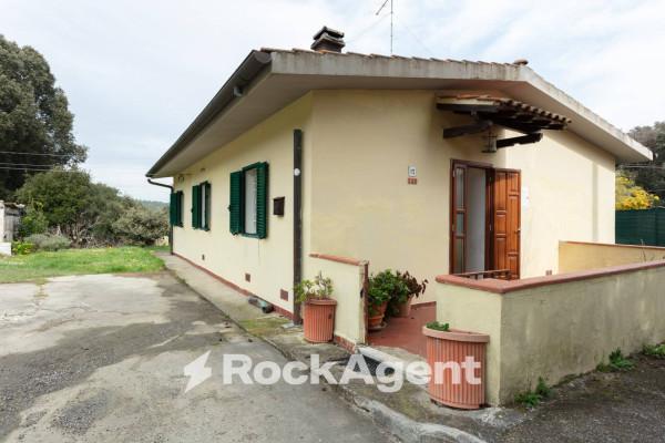 Cascina in Via di Quarrata 13, Livorno