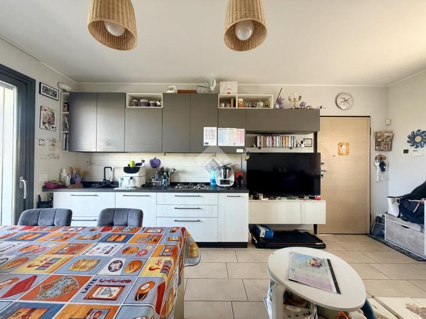 Bilocale in Via Sartirana 15, Monza — foto 2 di 5