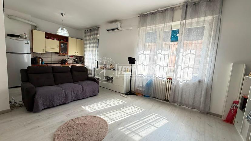 Bilocale in Via Abruzzi  50, Legnano