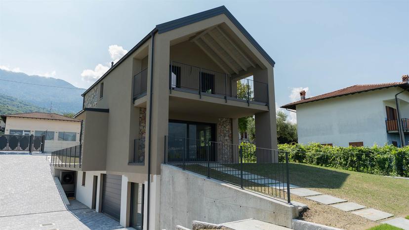 Villa in Via Palerma, Colico — foto 5 di 5