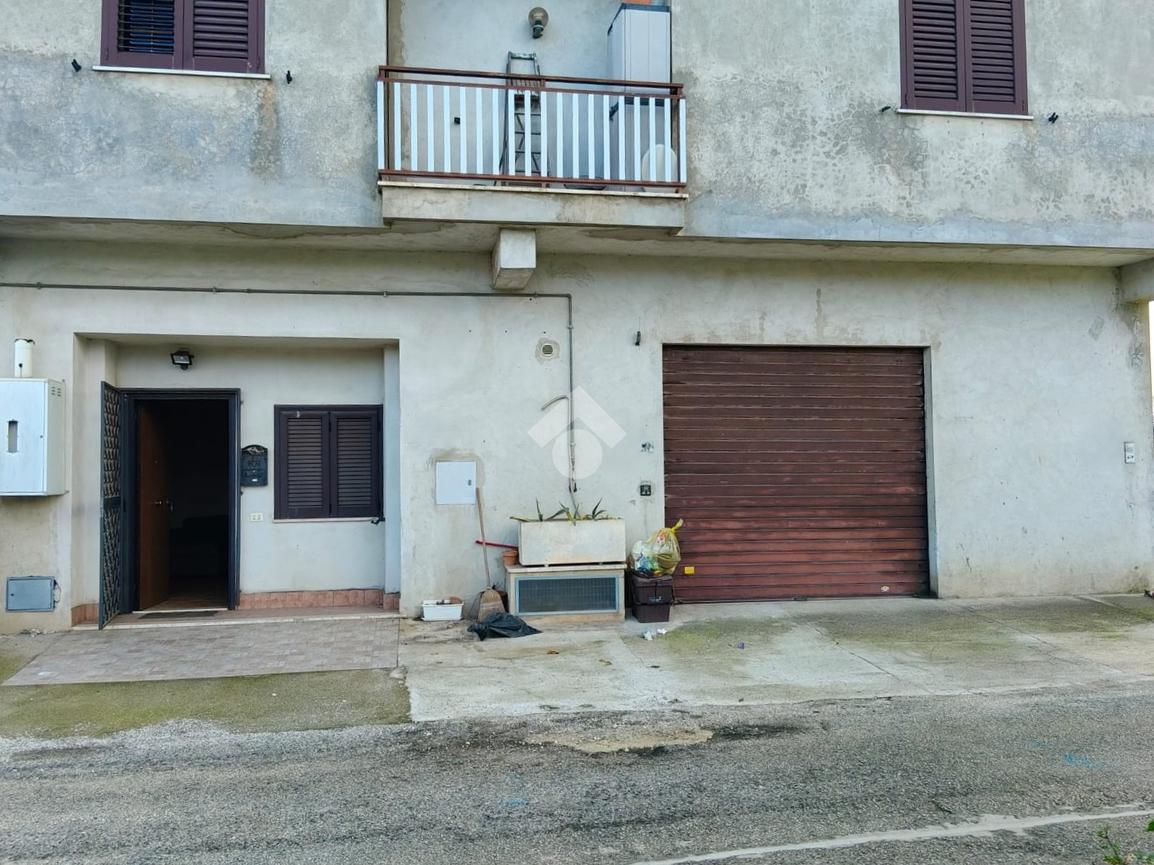 Trilocale in Via IV Novembre 1, Lariano
