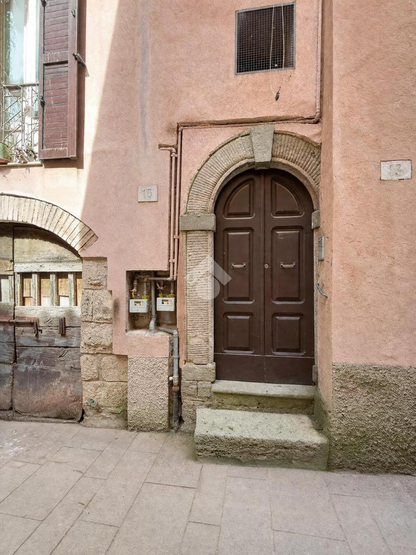 Bilocale in Via Poerio 15, Orte — foto 2 di 5