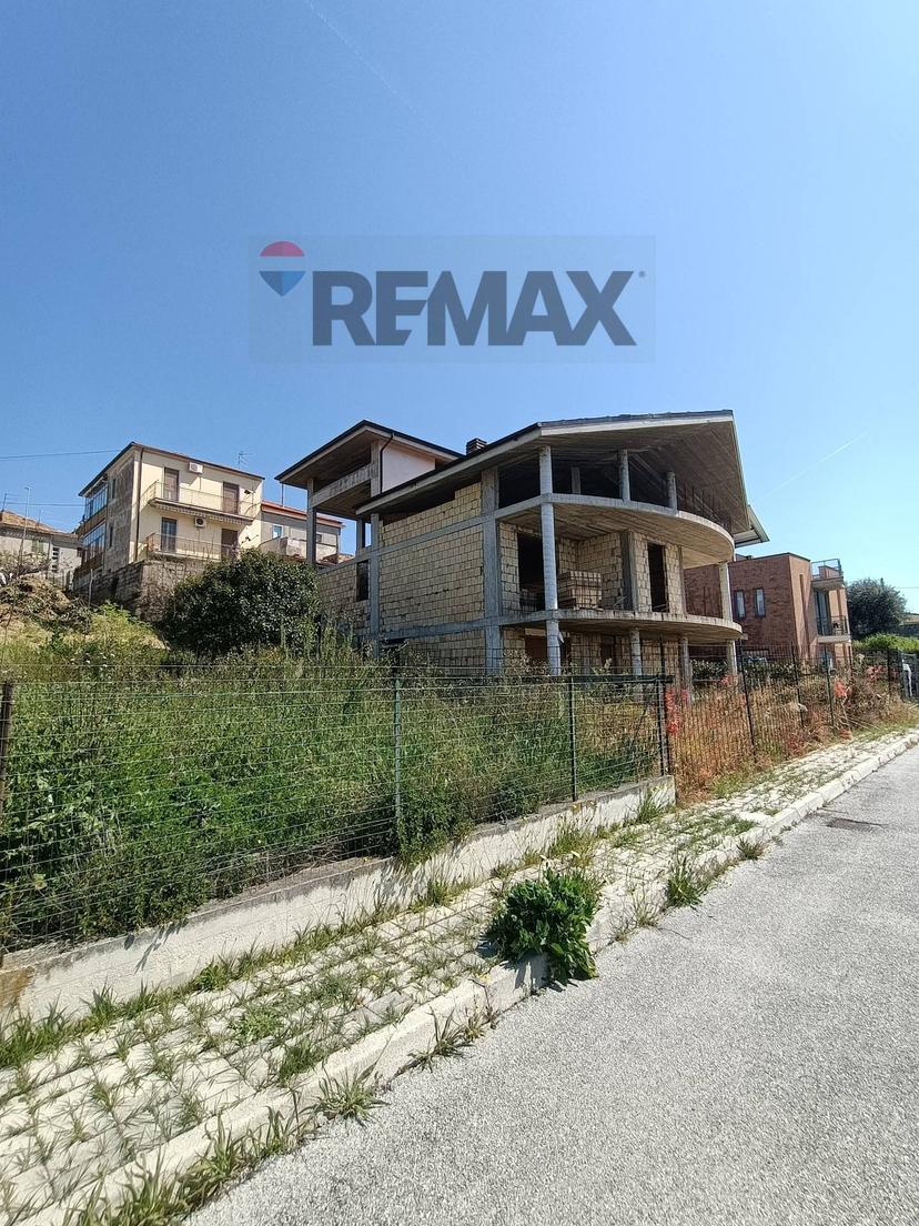 Casa indipendente in Via Fratelli Bandiera S/N, Spoltore — foto 5 di 5
