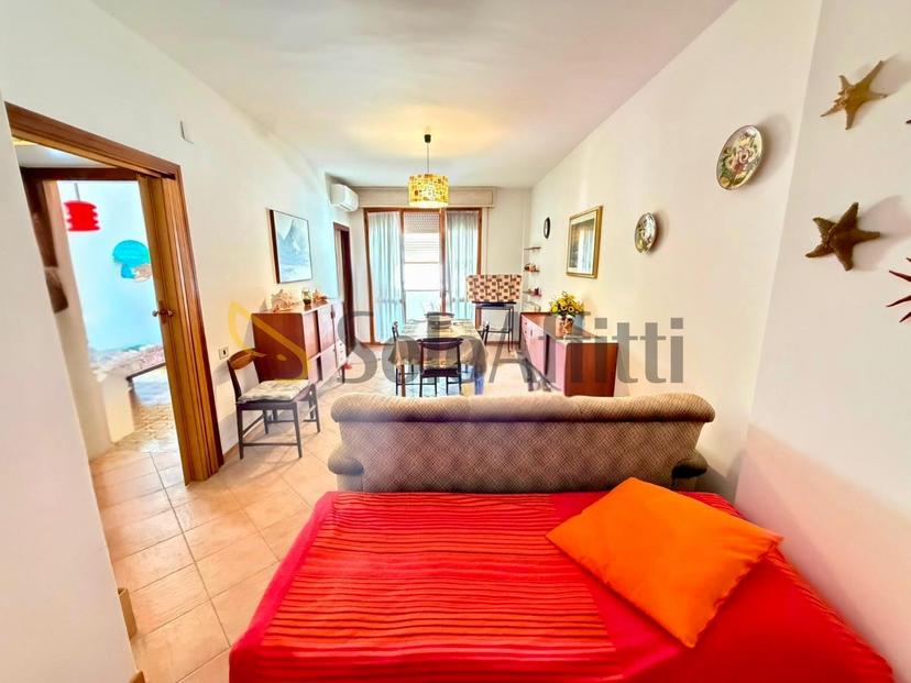 Trilocale in Viale Guglielmo Marconi 336, Alba Adriatica — foto 2 di 5