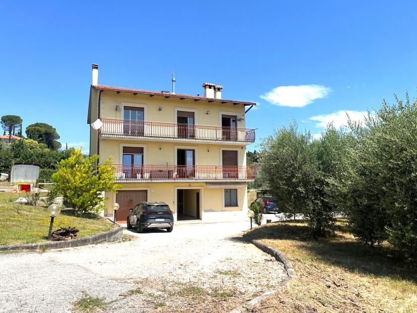 Quadrilocale in Strada Pieve Pagliaccia, Perugia