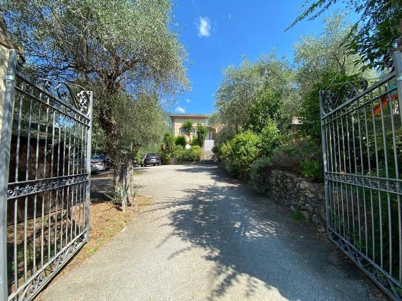 Rustico in Via dello Stadio, Camaiore — foto 3 di 5