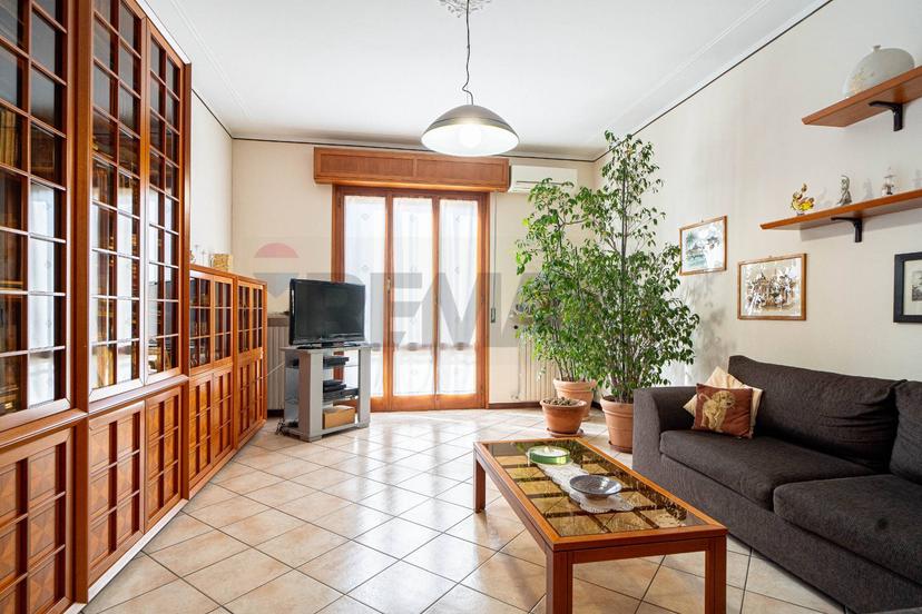 Appartamento in Via De Gasperi 6, Collecchio — foto 3 di 5