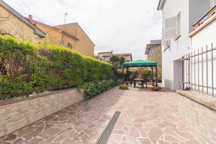 Villa in Via Raniero Bustelli 1, Tuscania — foto 4 di 5