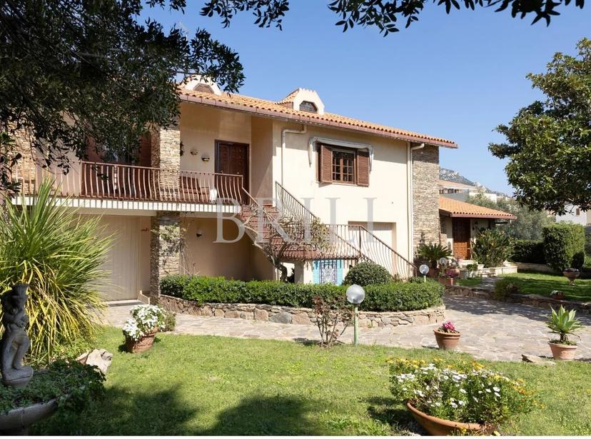 Villa, Olbia — foto 3 di 5