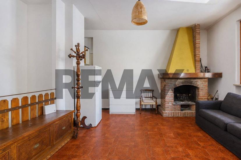 Villa in Via IX Luglio 63, Varano de' Melegari — foto 3 di 5